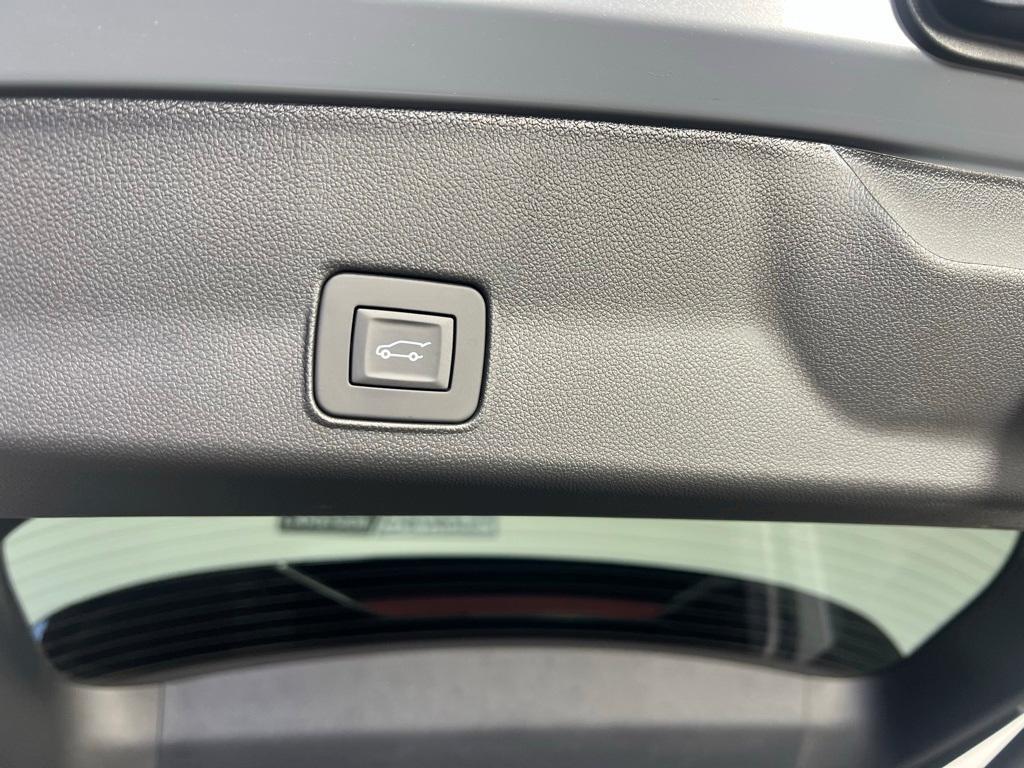 new 2025 Chevrolet TrailBlazer car, priced at $30,960