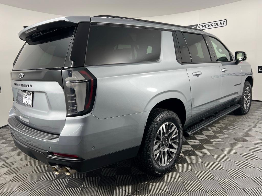 new 2025 Chevrolet Suburban car, priced at $77,599