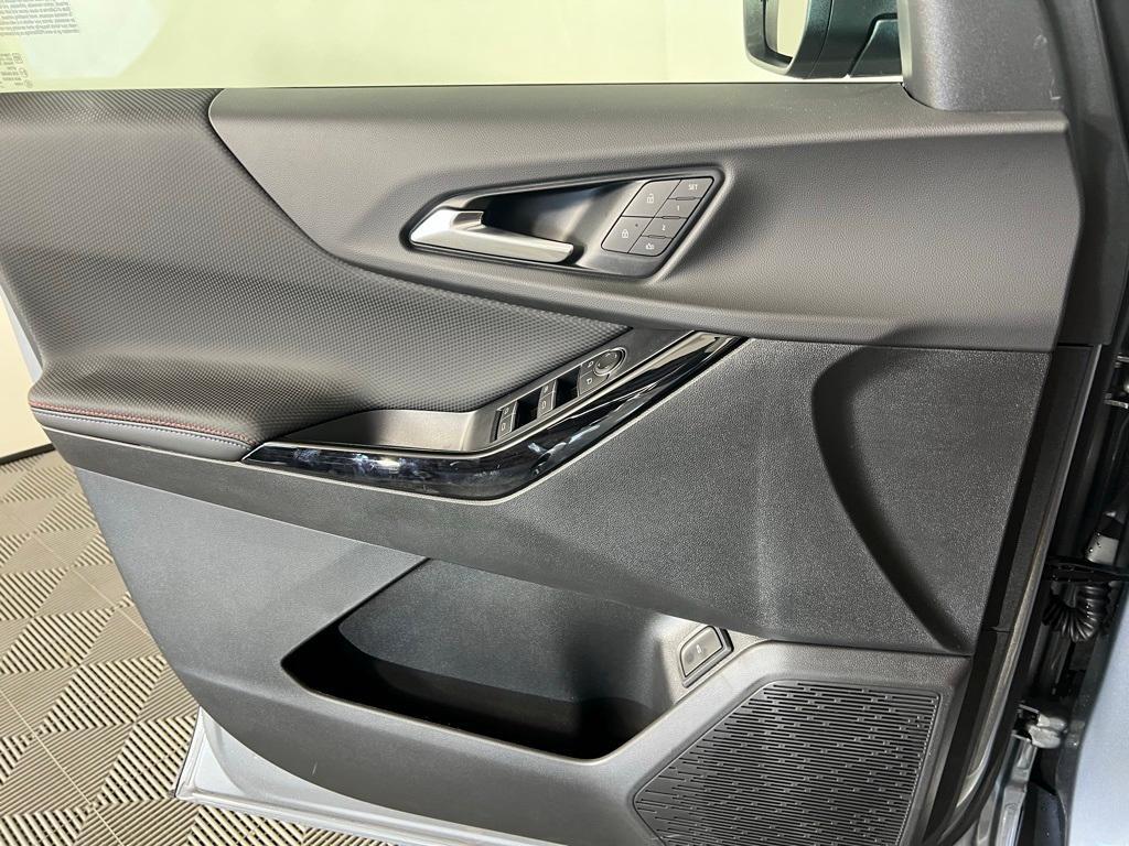 new 2026 Chevrolet Equinox car, priced at $37,845