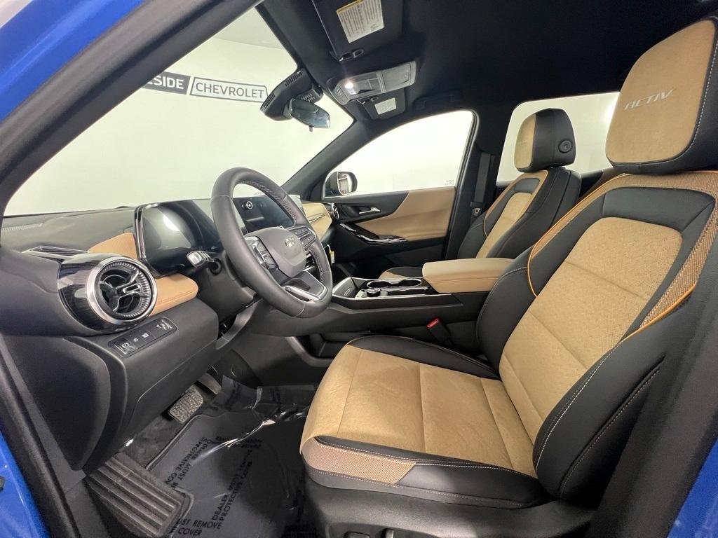 new 2025 Chevrolet Equinox car, priced at $32,845