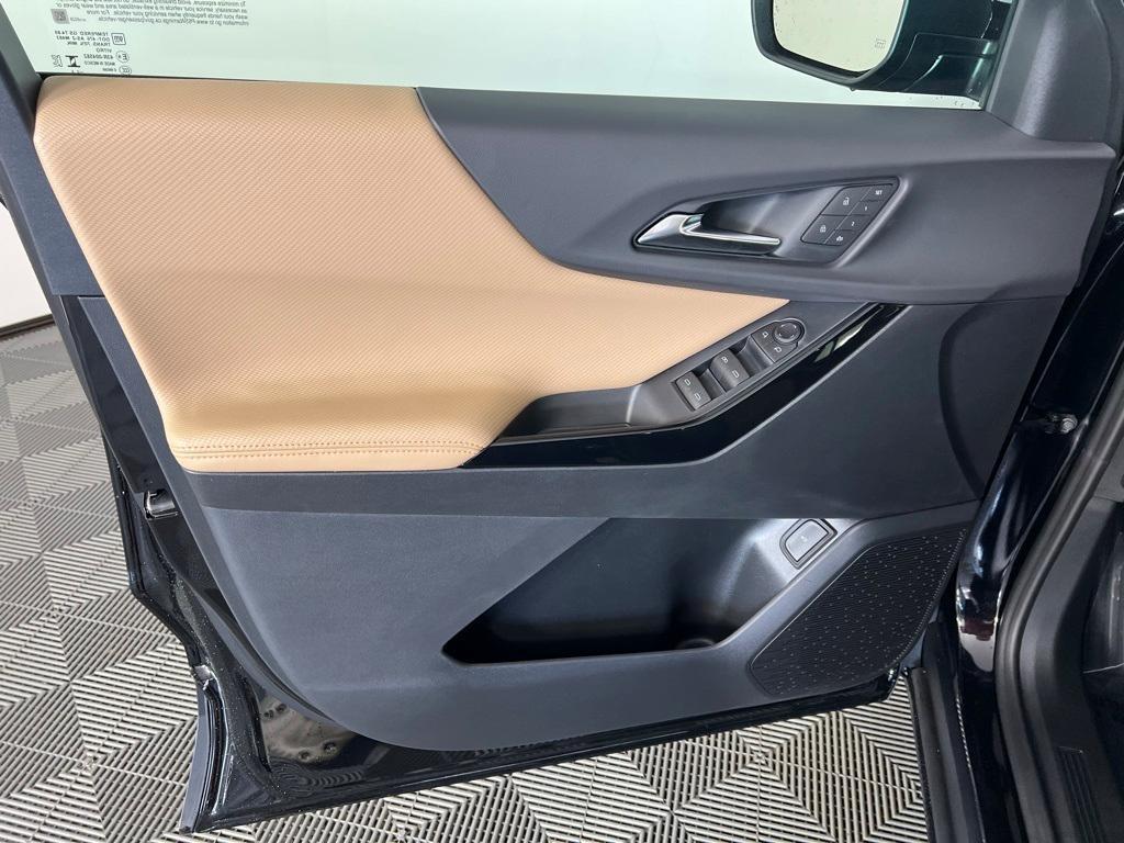 new 2026 Chevrolet Equinox car, priced at $38,290