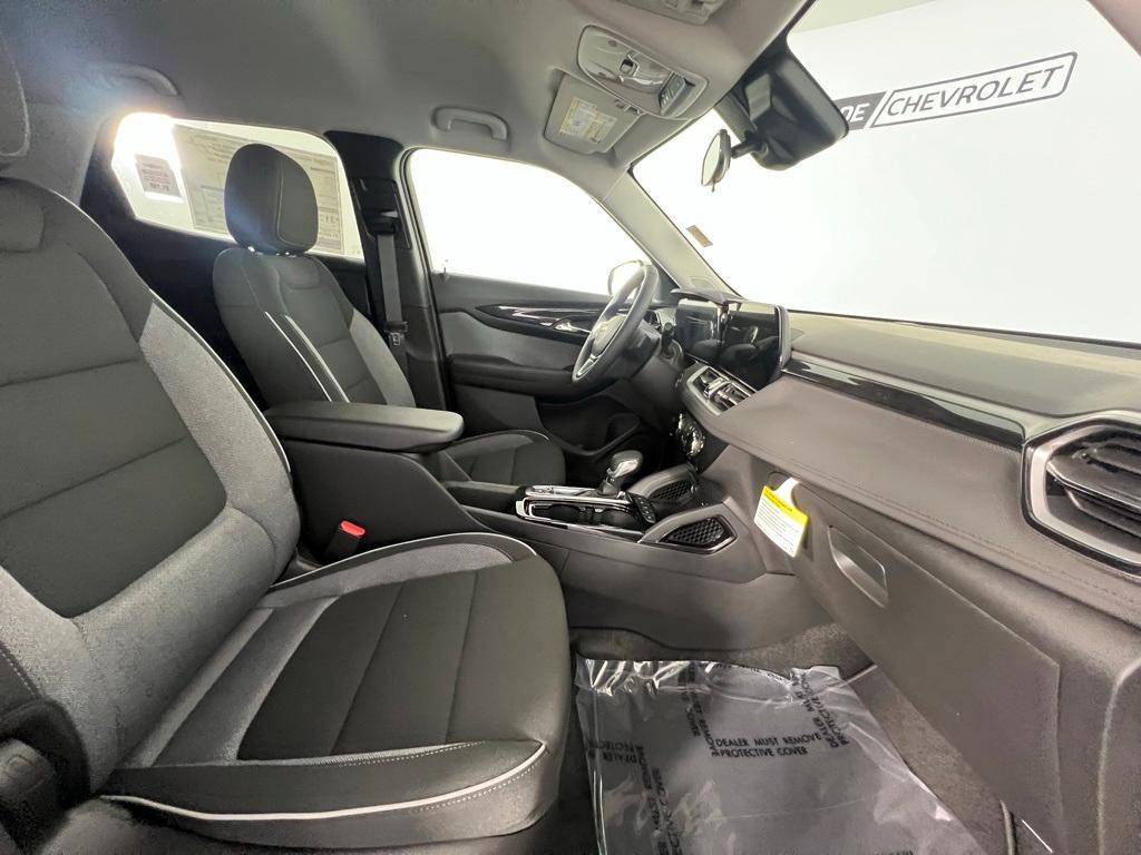 new 2026 Chevrolet TrailBlazer car, priced at $27,670
