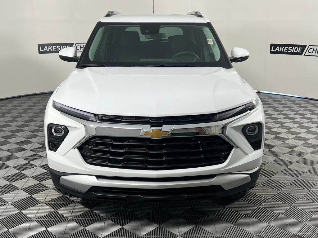new 2026 Chevrolet TrailBlazer car, priced at $27,670