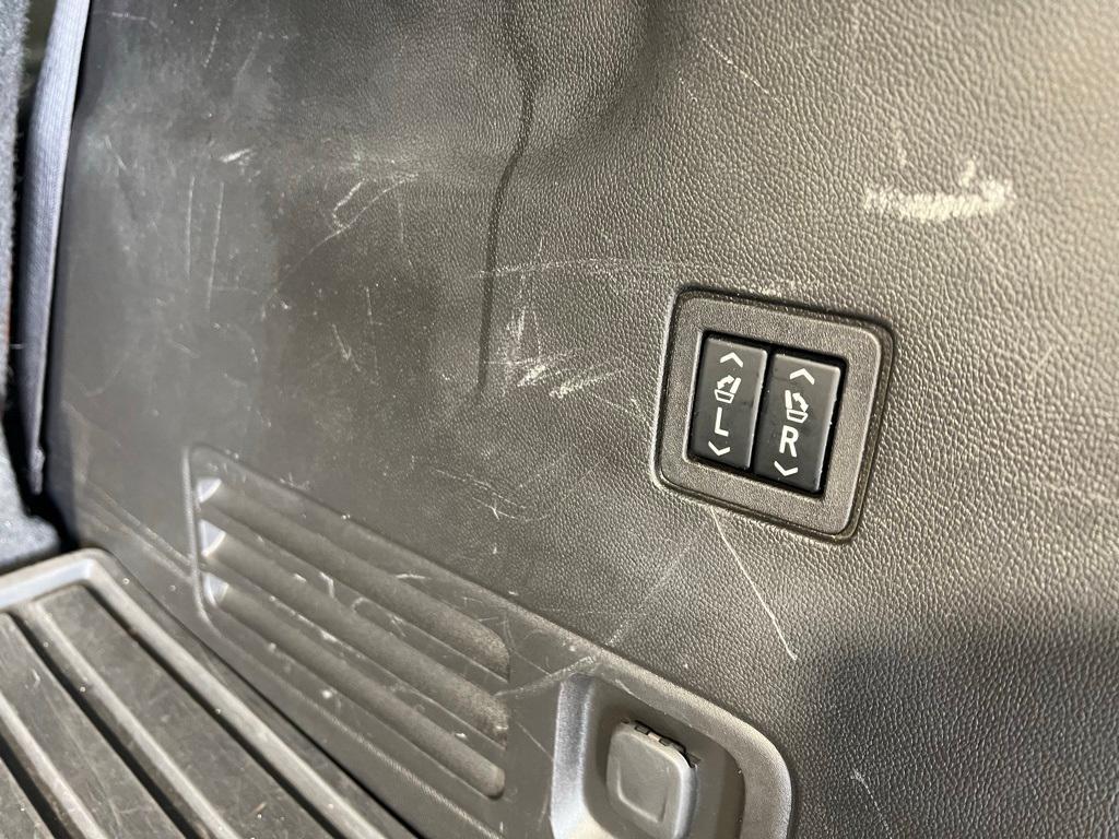 used 2018 Chevrolet Traverse car, priced at $17,999