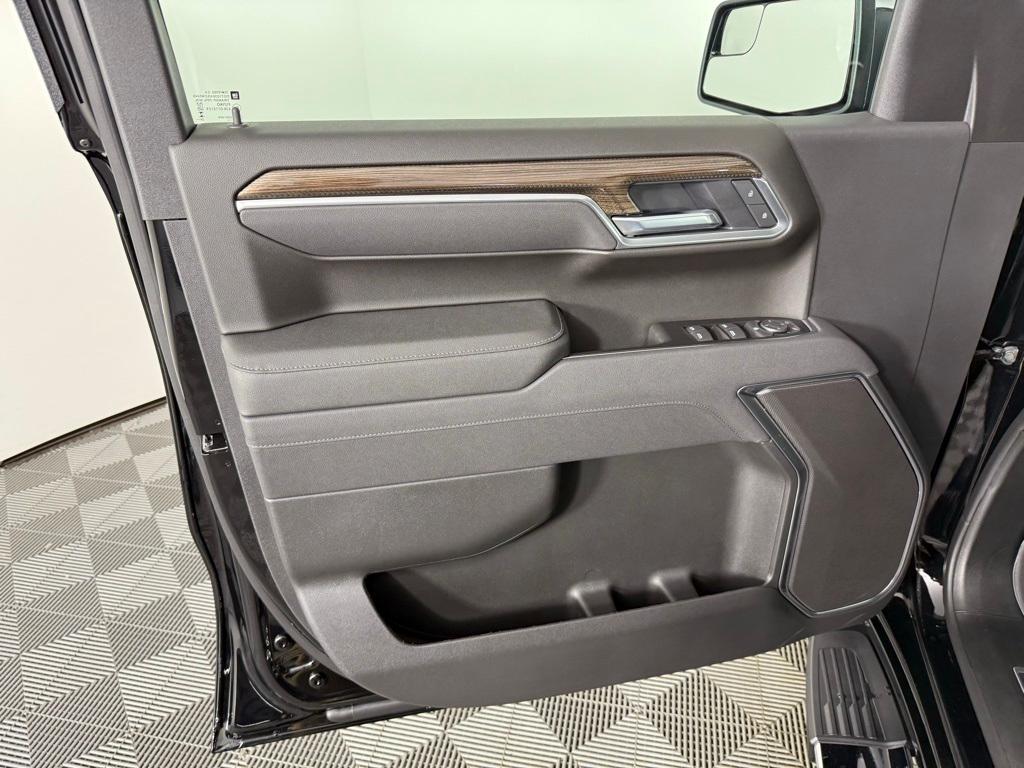 new 2026 Chevrolet Silverado 2500 car, priced at $89,625