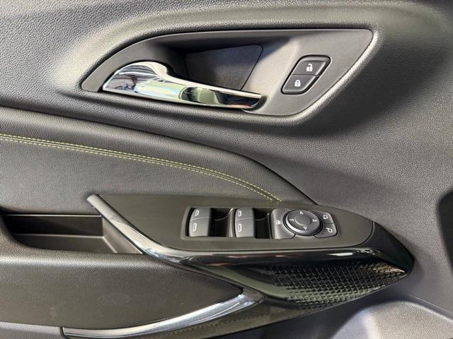 new 2025 Chevrolet Trax car, priced at $26,115