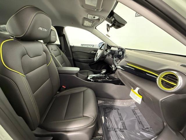 new 2025 Chevrolet Trax car, priced at $26,115