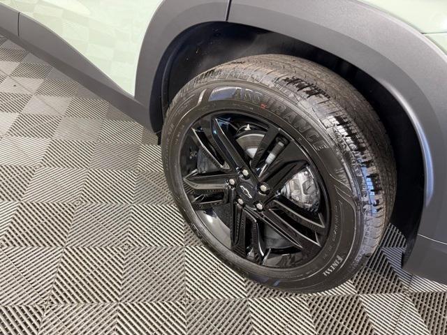 new 2025 Chevrolet Trax car, priced at $26,115