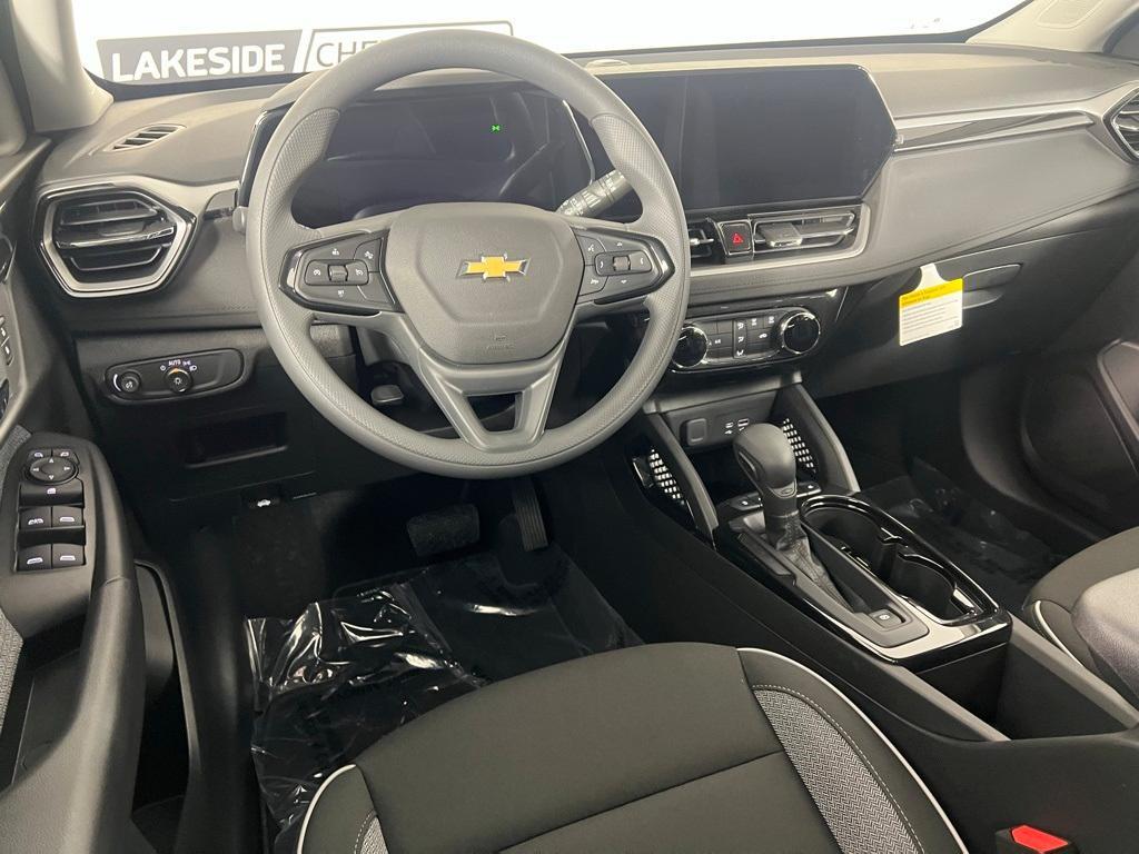 new 2025 Chevrolet TrailBlazer car, priced at $26,385