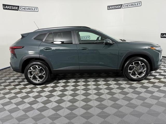 new 2025 Chevrolet Trax car, priced at $25,485