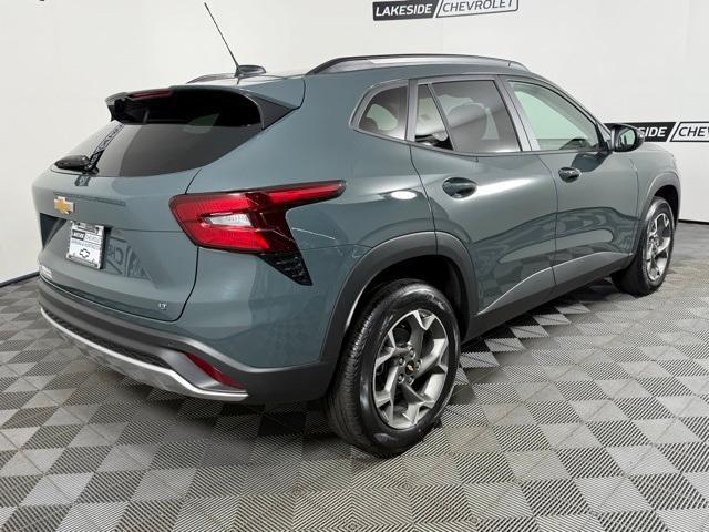 new 2025 Chevrolet Trax car, priced at $25,485