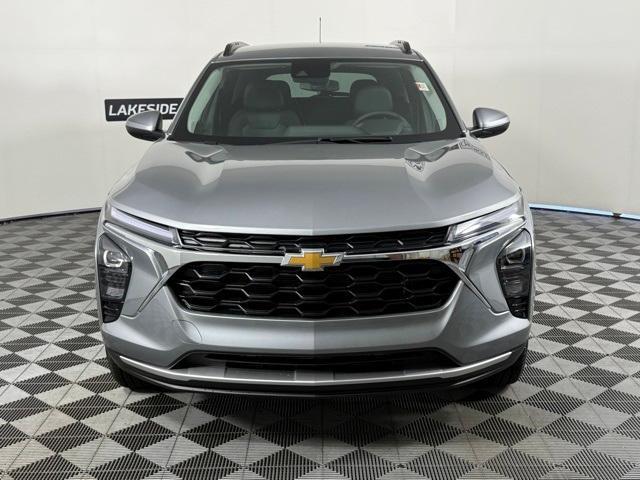 new 2025 Chevrolet Trax car, priced at $25,485