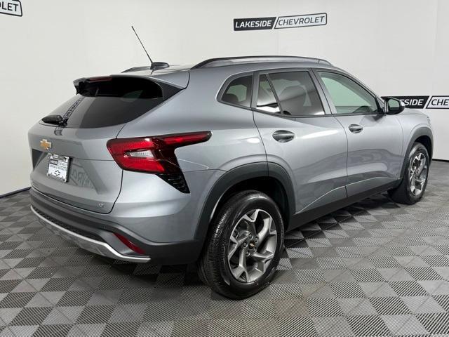 new 2025 Chevrolet Trax car, priced at $25,485