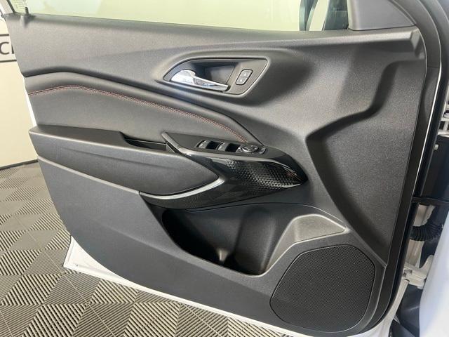 new 2025 Chevrolet Trax car, priced at $27,585