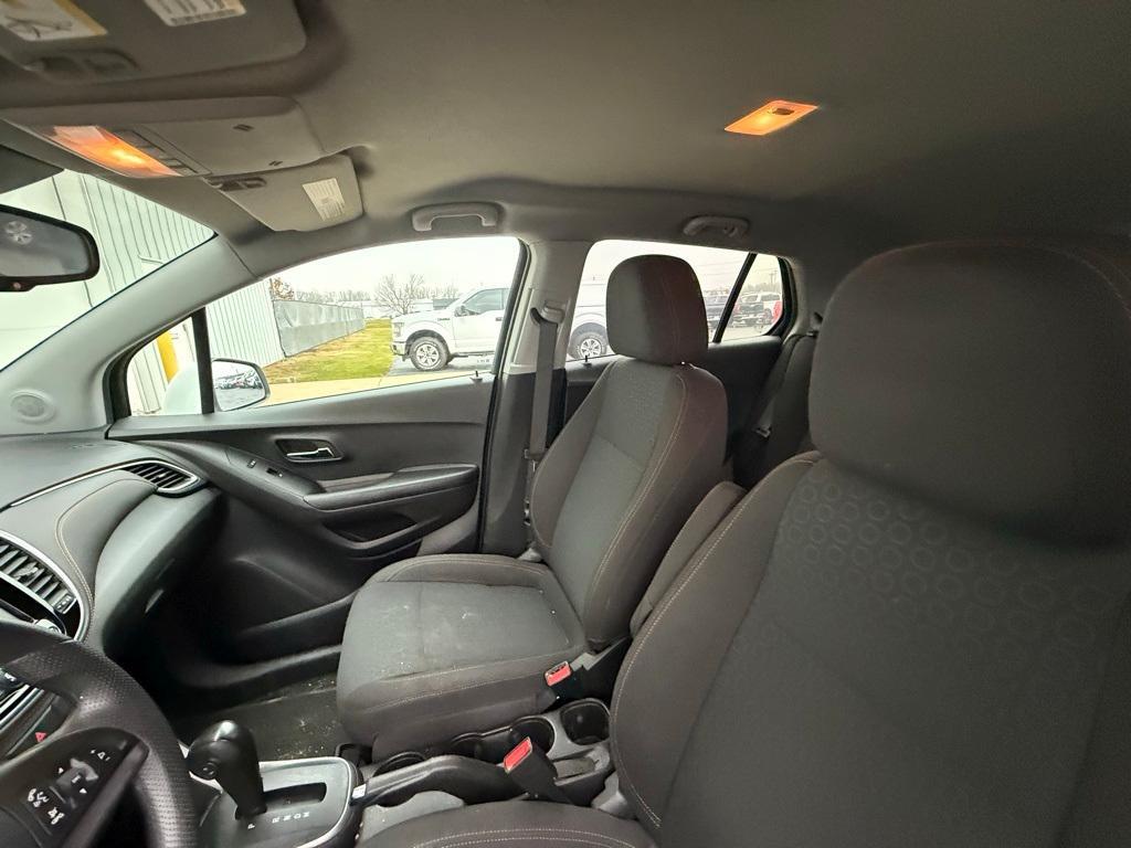 used 2022 Chevrolet Trax car, priced at $15,995