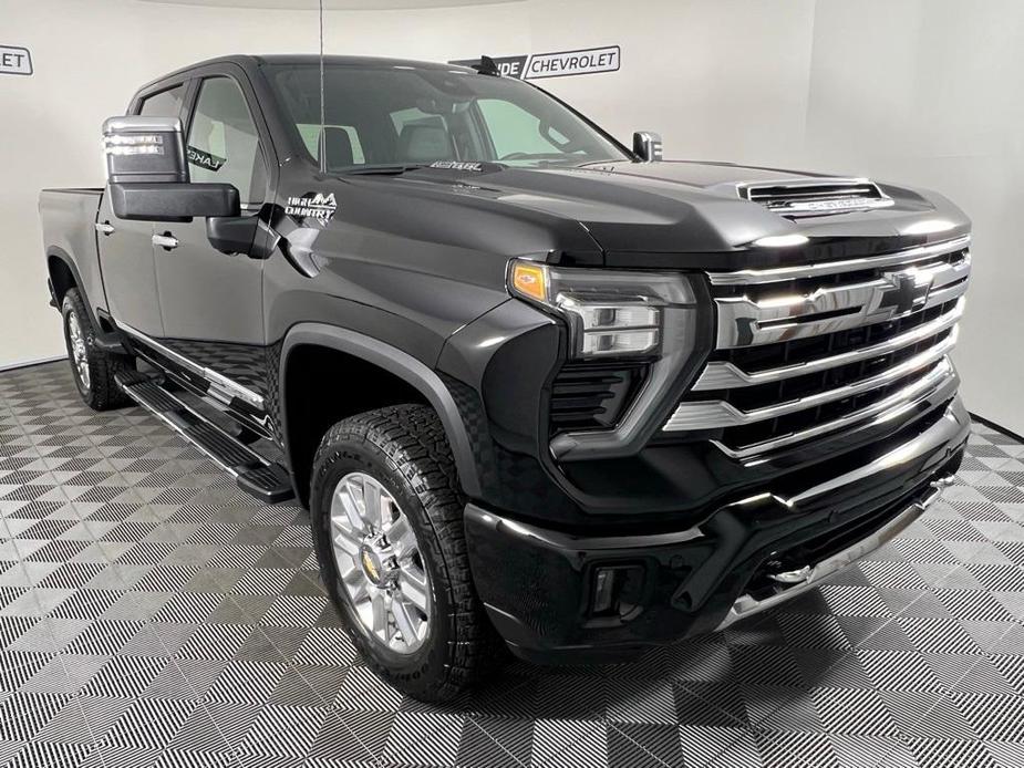 new 2025 Chevrolet Silverado 2500 car, priced at $75,165