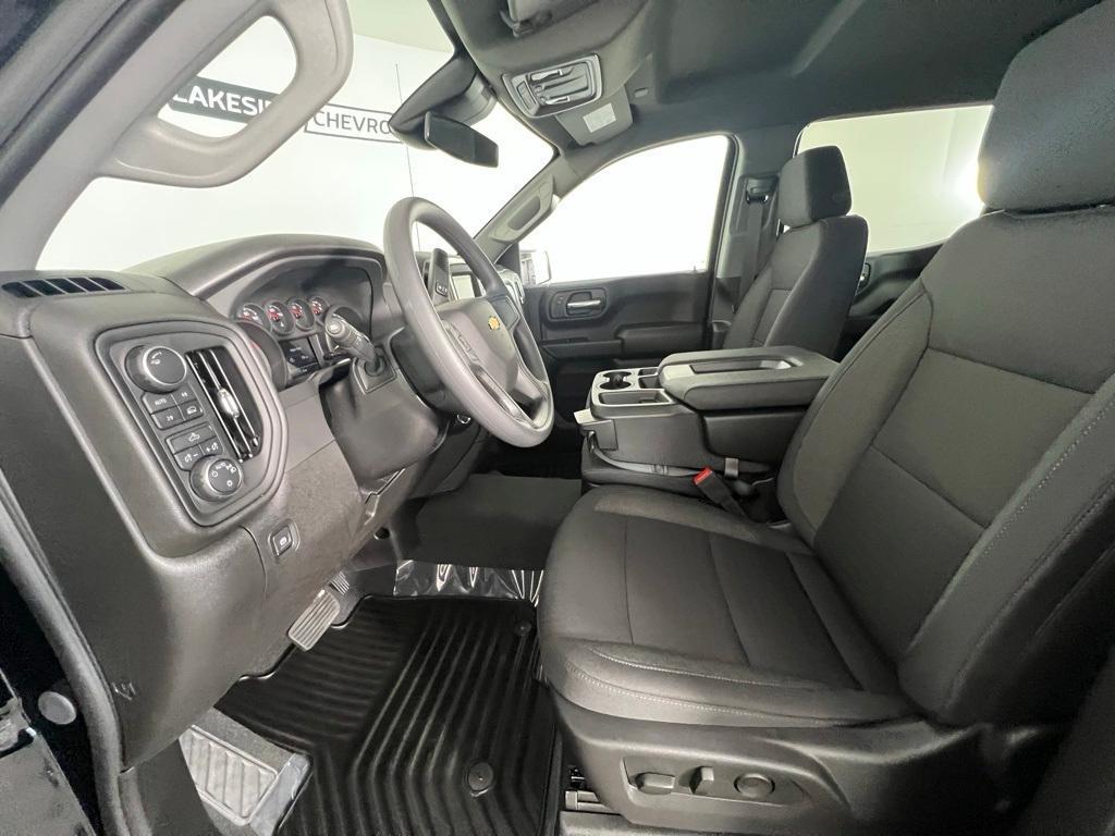 new 2025 Chevrolet Silverado 1500 car, priced at $48,570