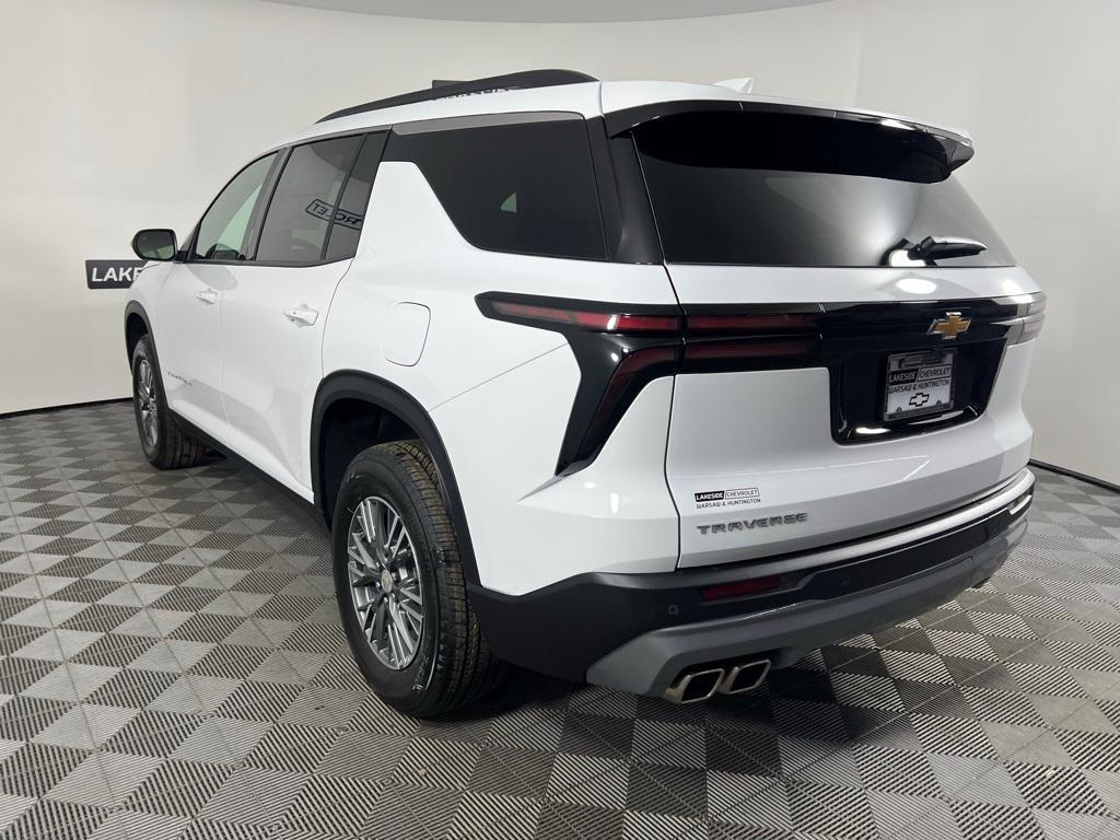 new 2025 Chevrolet Traverse car, priced at $42,995