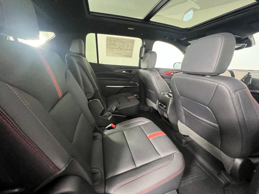 new 2025 Chevrolet Traverse car, priced at $60,664