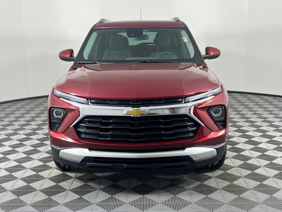 new 2025 Chevrolet TrailBlazer car, priced at $28,475