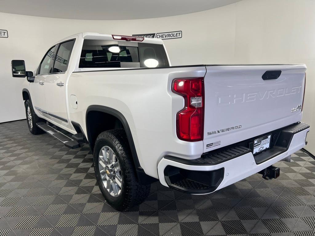used 2024 Chevrolet Silverado 2500 car, priced at $68,555