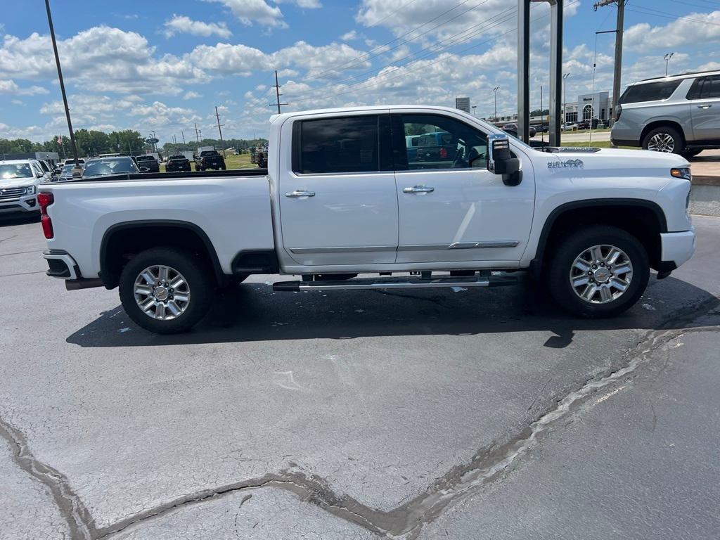used 2024 Chevrolet Silverado 2500 car, priced at $69,999