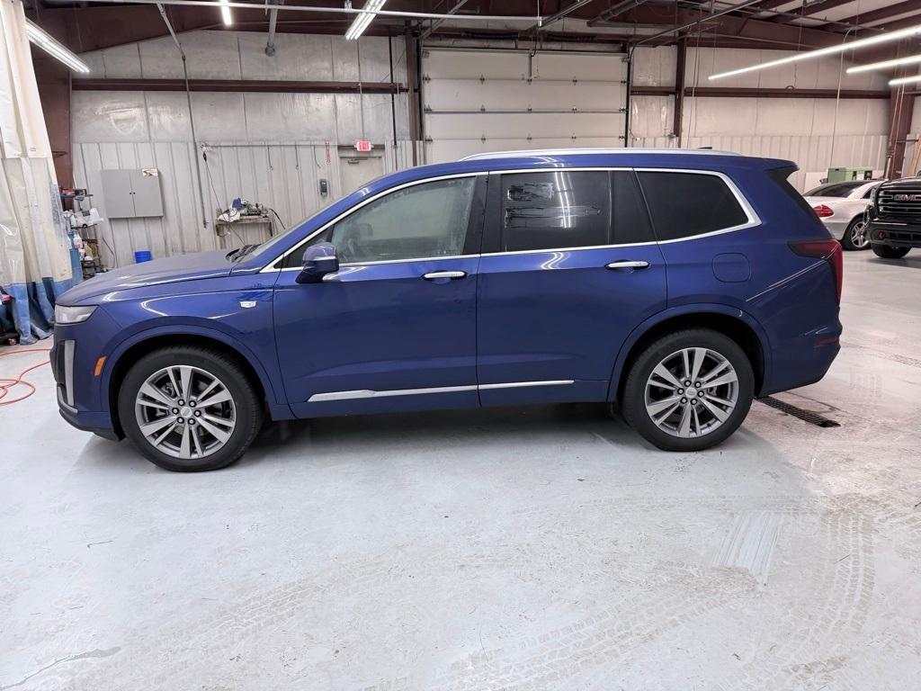 used 2025 Cadillac XT6 car, priced at $44,995