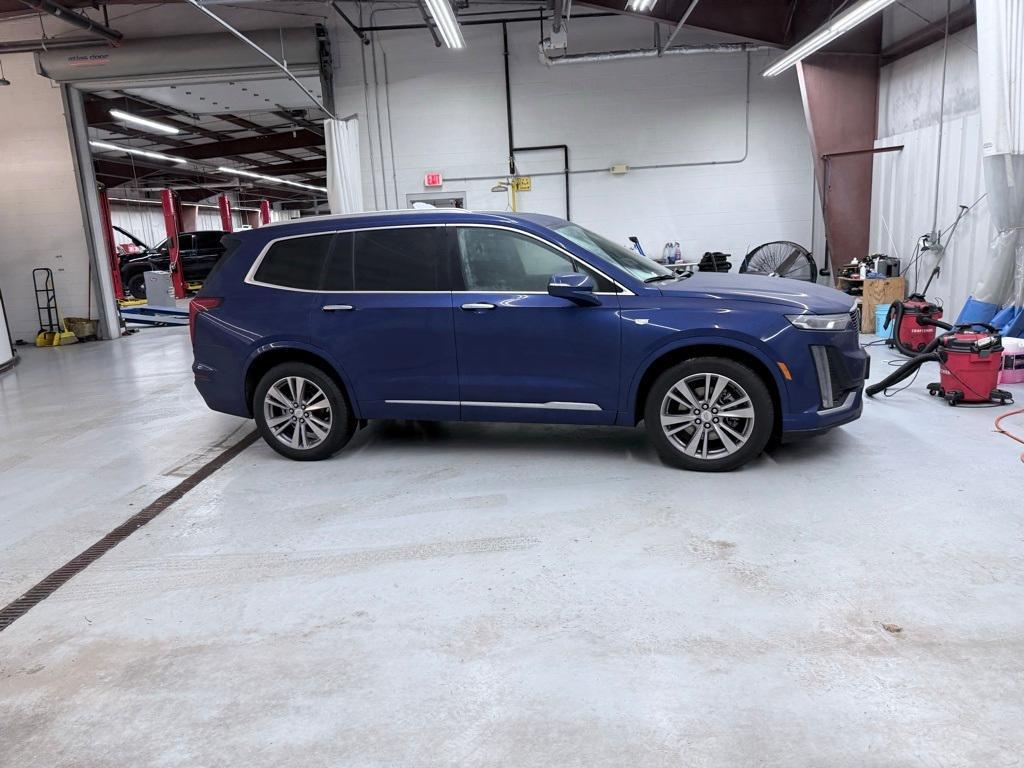 used 2025 Cadillac XT6 car, priced at $44,995