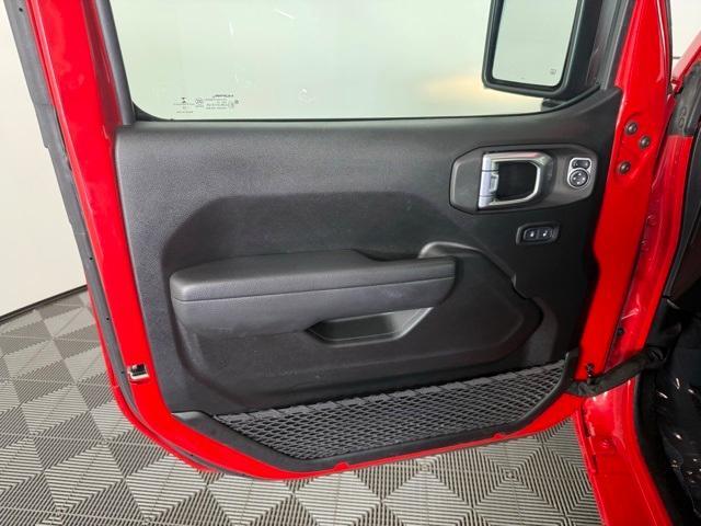 used 2022 Jeep Wrangler Unlimited car, priced at $33,995