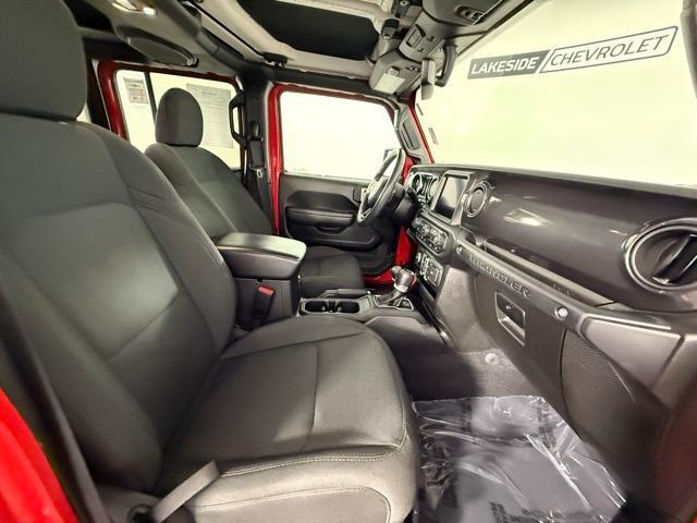 used 2022 Jeep Wrangler Unlimited car, priced at $33,995