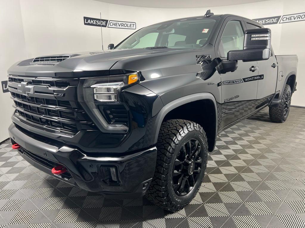 new 2025 Chevrolet Silverado 2500 car, priced at $75,665