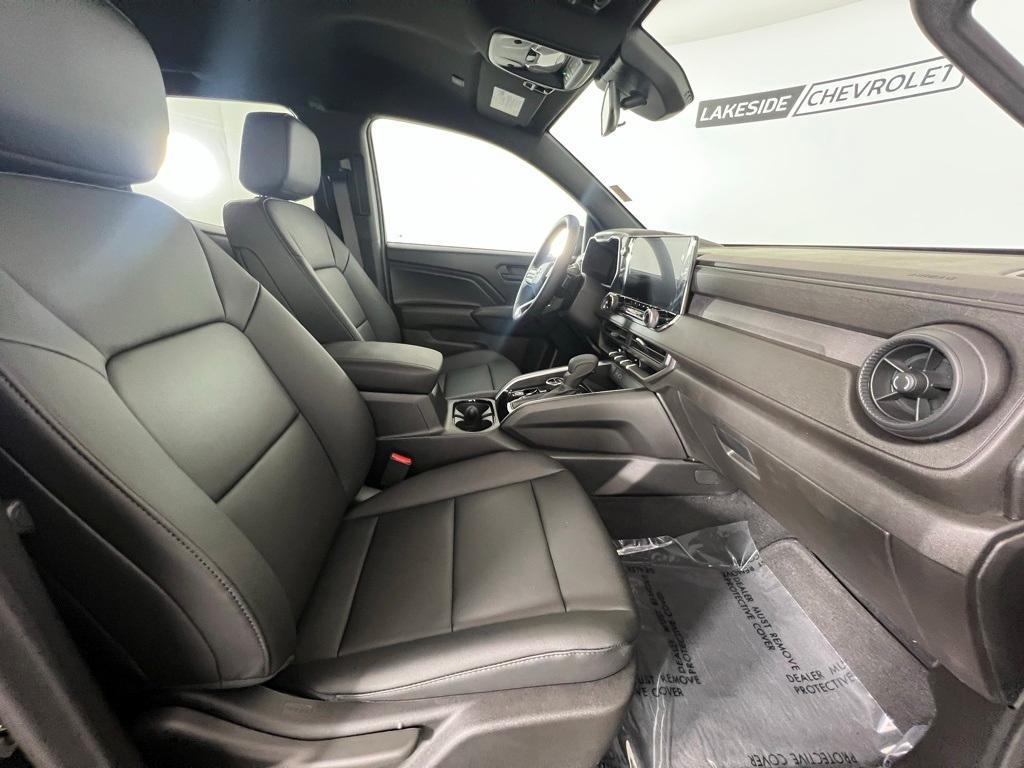 new 2025 Chevrolet Colorado car, priced at $45,970