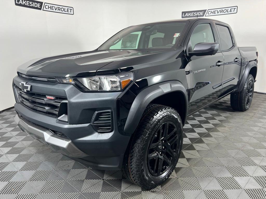 new 2025 Chevrolet Colorado car, priced at $45,970