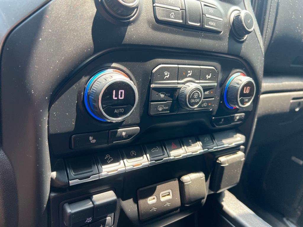 used 2021 Chevrolet Silverado 1500 car, priced at $39,395