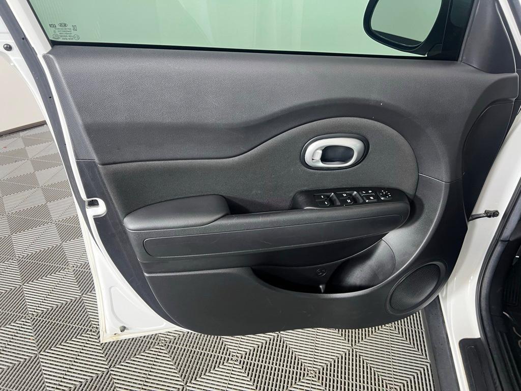 used 2016 Kia Soul car, priced at $8,745