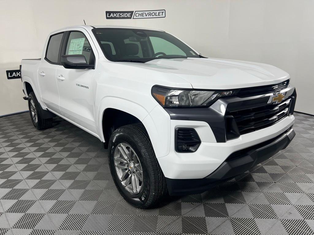 new 2024 Chevrolet Colorado car, priced at $35,445