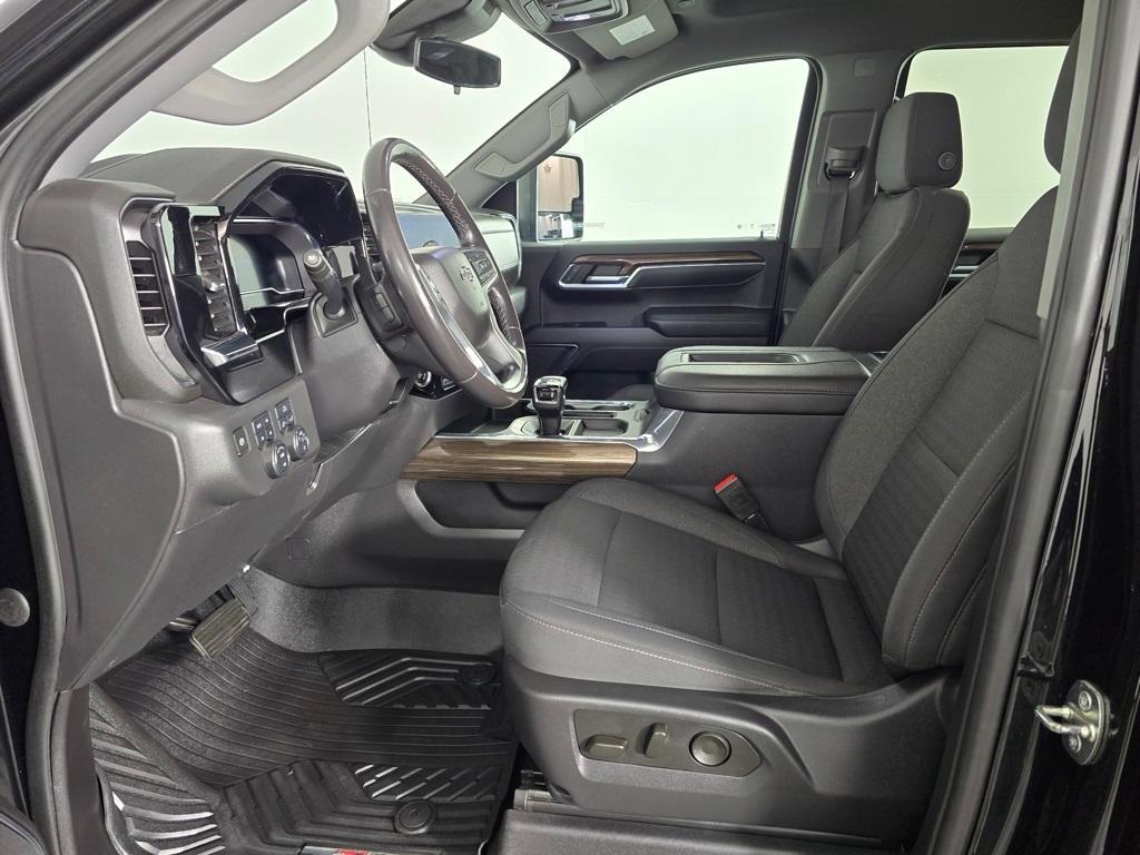 used 2022 Chevrolet Silverado 1500 car, priced at $41,445