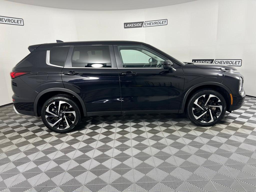 used 2024 Mitsubishi Outlander car, priced at $27,645