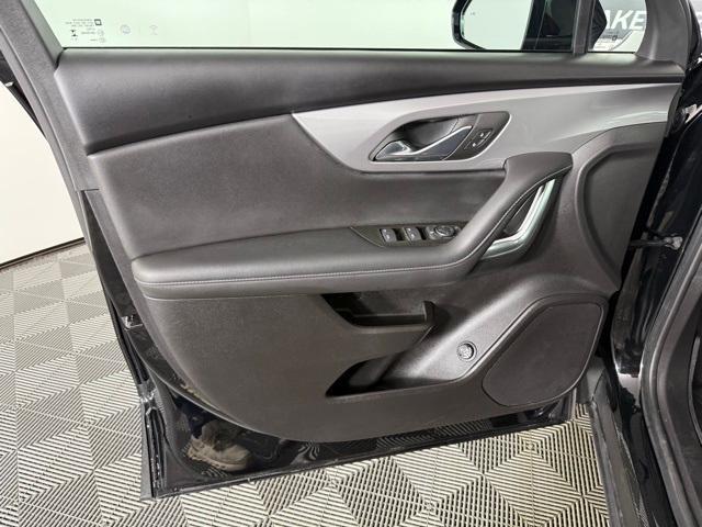 used 2024 Chevrolet Blazer car, priced at $27,895