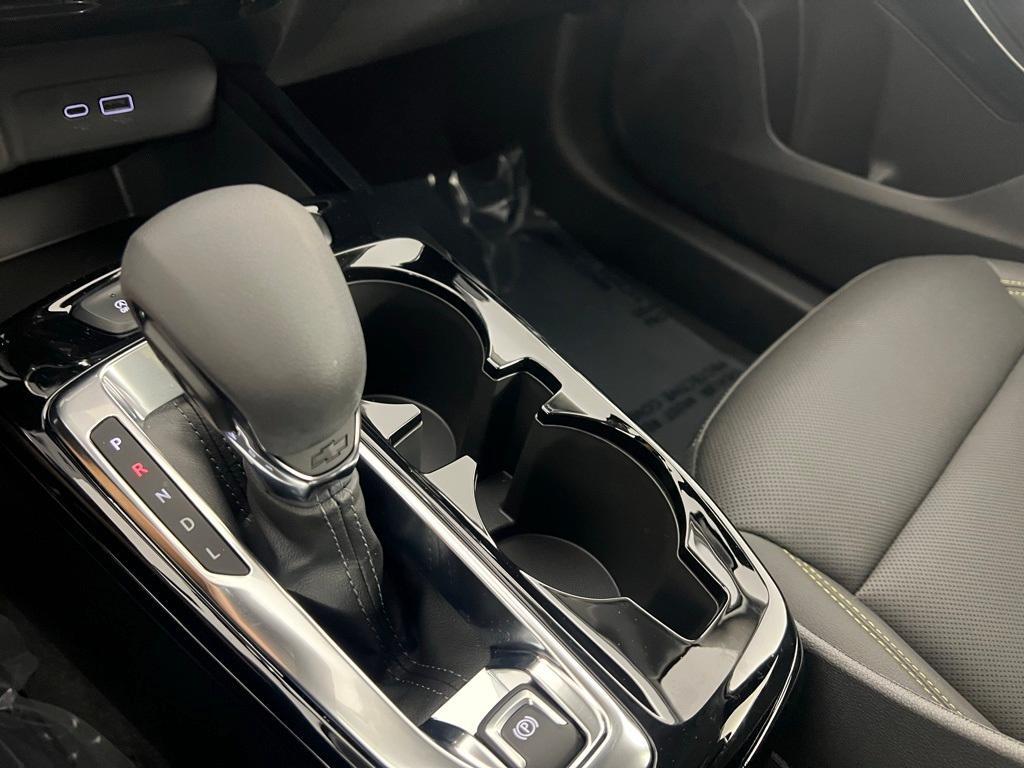new 2025 Chevrolet Trax car, priced at $26,590