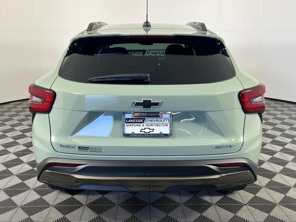 new 2025 Chevrolet Trax car, priced at $26,590