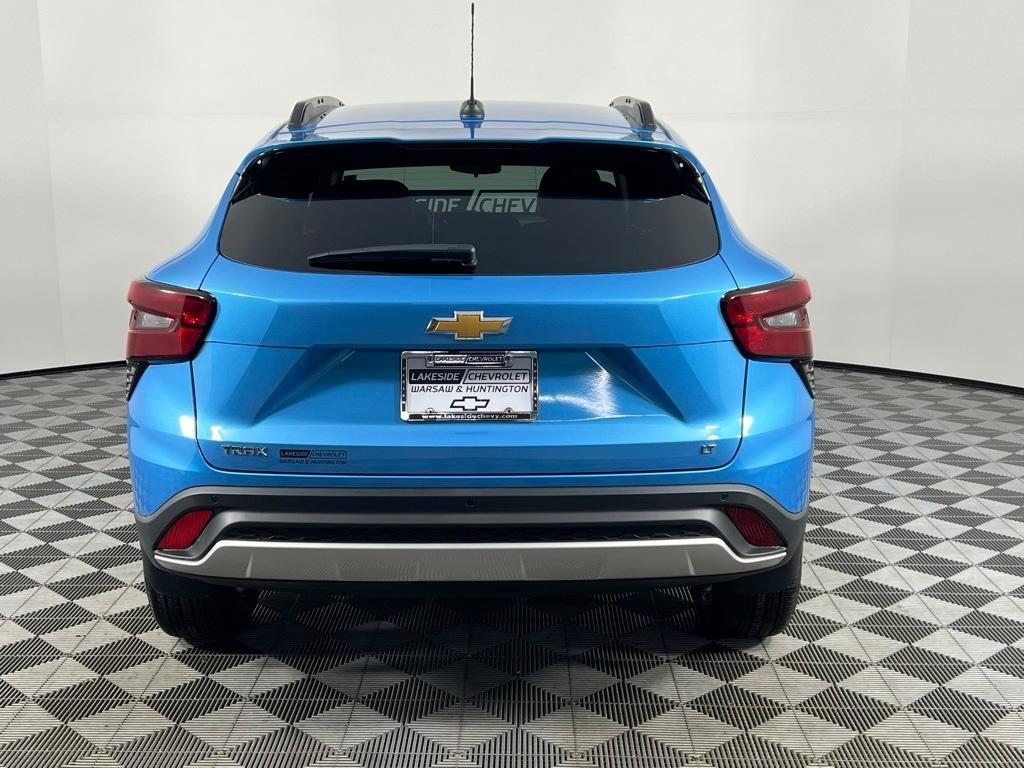 new 2025 Chevrolet Trax car, priced at $25,880