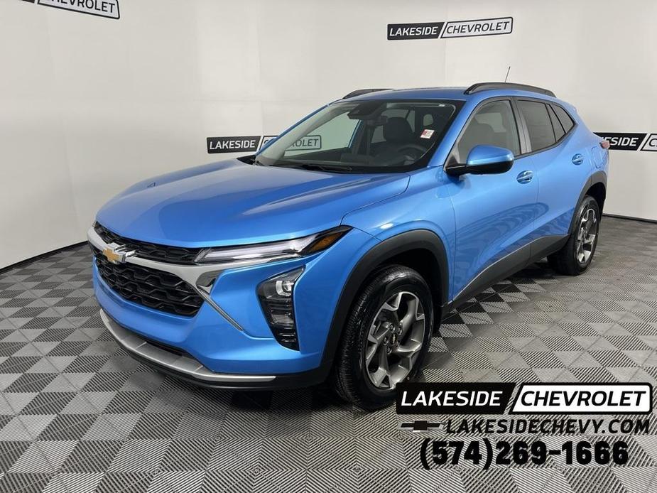 new 2025 Chevrolet Trax car, priced at $25,880