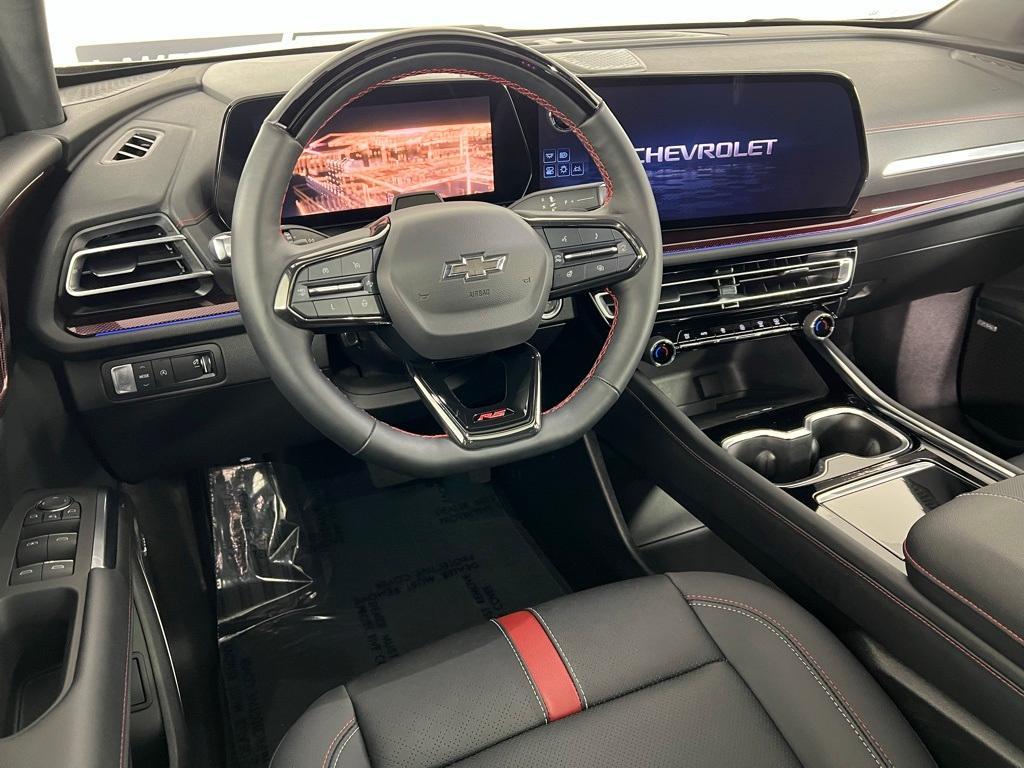 used 2024 Chevrolet Traverse car, priced at $50,655