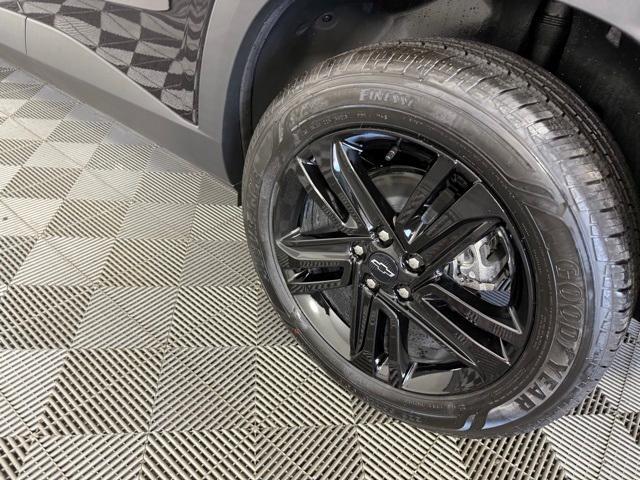 new 2025 Chevrolet Trax car, priced at $26,115