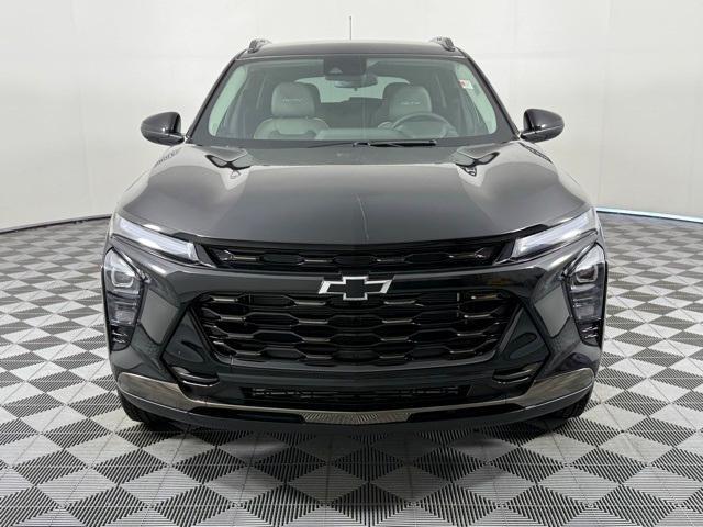 new 2025 Chevrolet Trax car, priced at $26,115