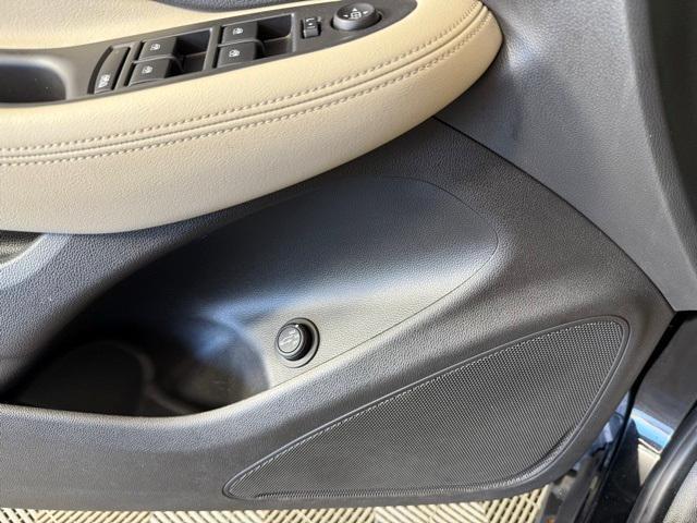 used 2020 Buick Envision car, priced at $15,555