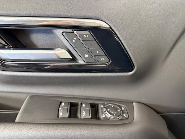 new 2025 Chevrolet Tahoe car, priced at $84,995