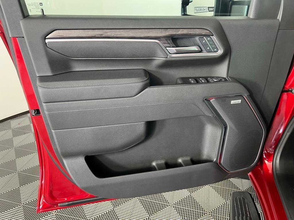 new 2025 Chevrolet Silverado 2500 car, priced at $71,625