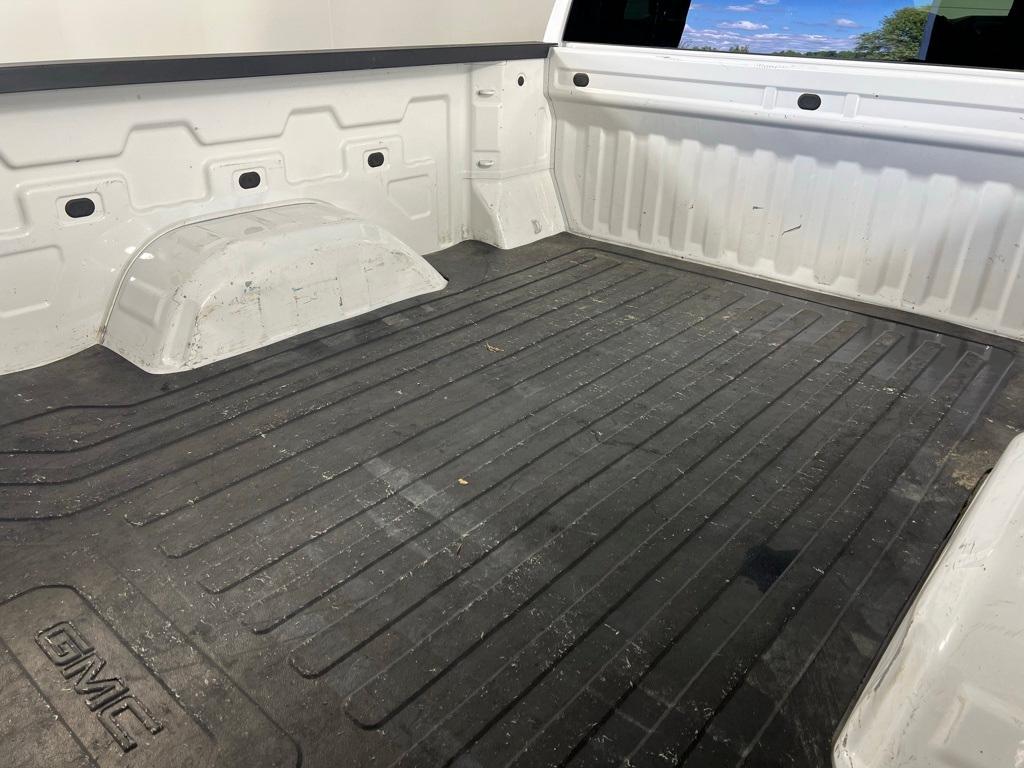 used 2022 GMC Sierra 1500 car, priced at $29,643
